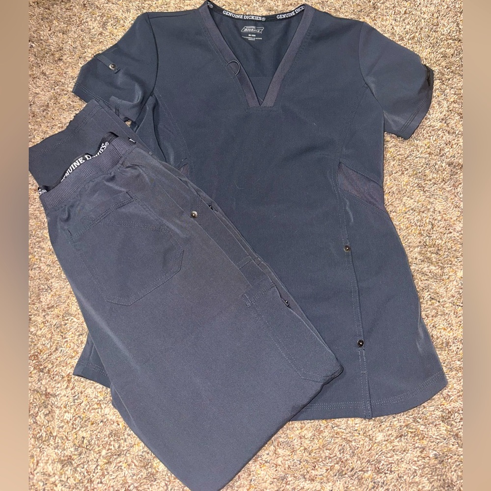 Dickies | Pewter | XS